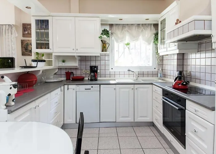 Classical Beauty 3Bd Apt In Peacefull Nea Filothei