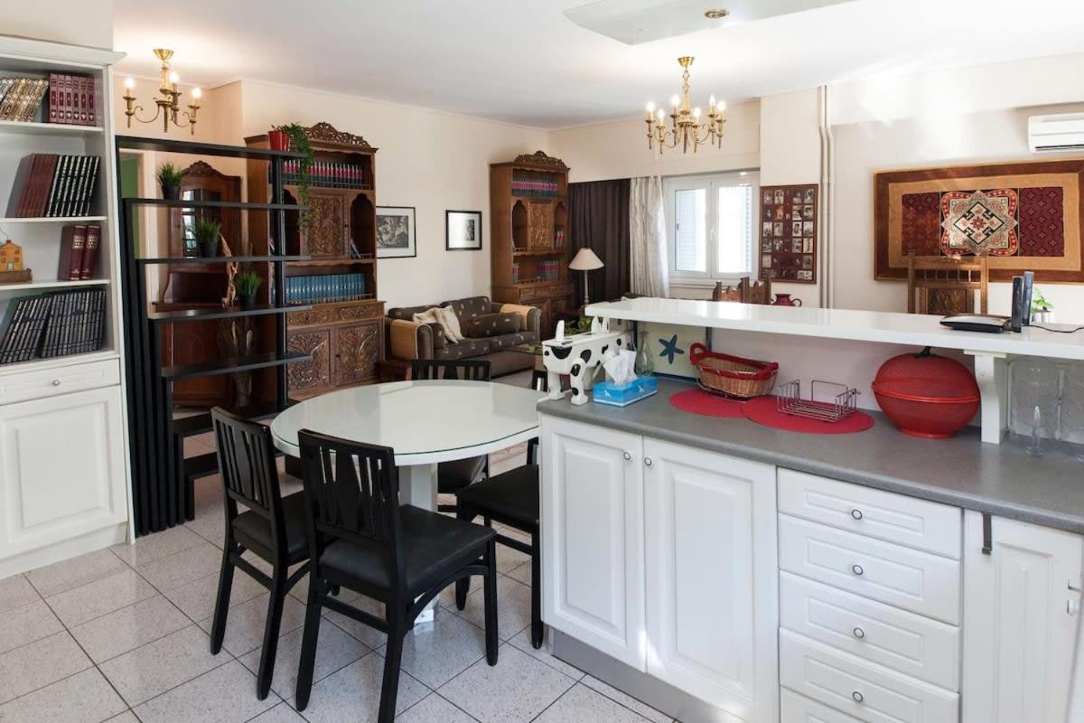 Apartment Classical Beauty 3bd In Peacefull Nea Filothei Athens